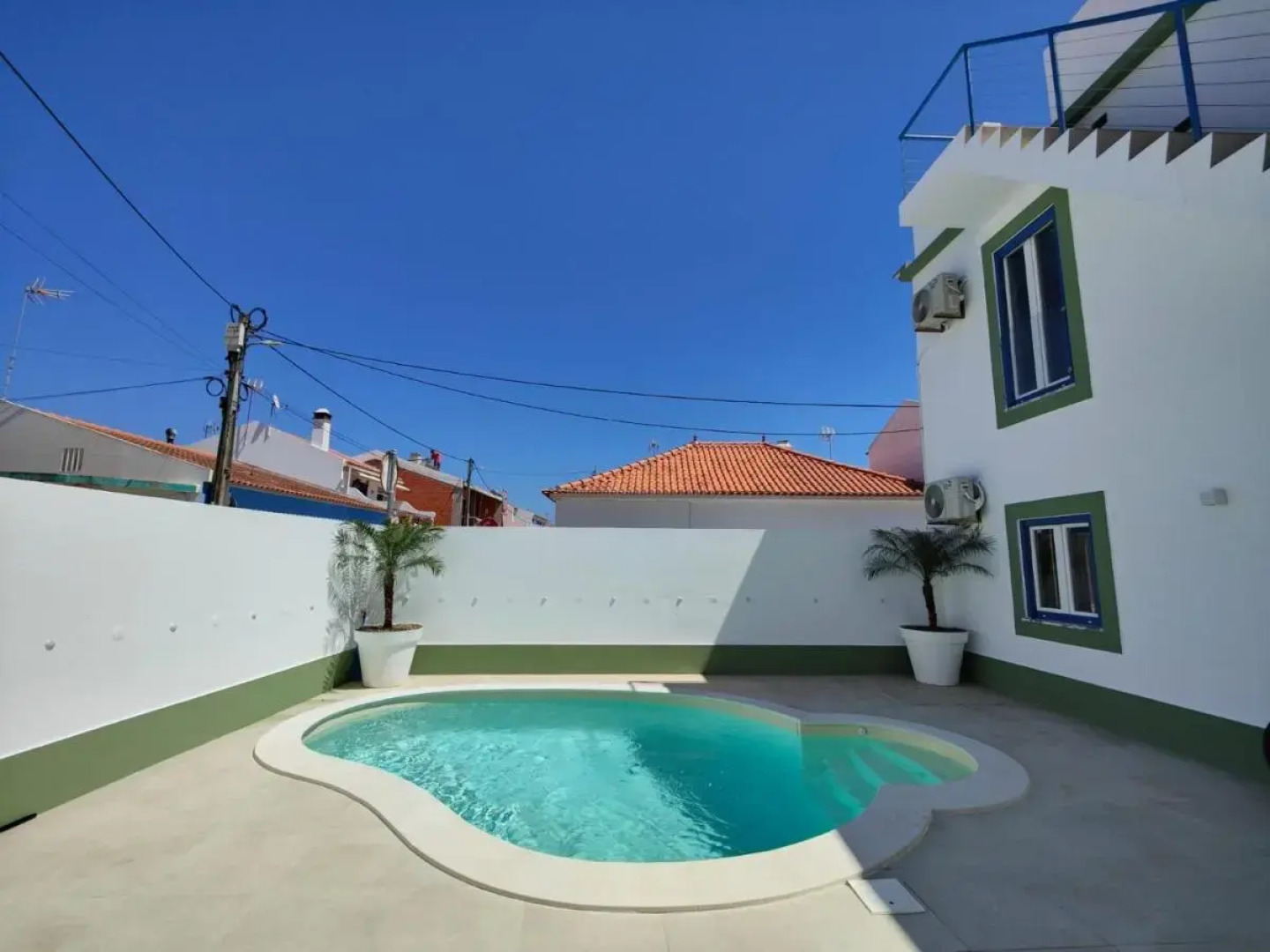 Corkoon Boutique Studios and Apartments