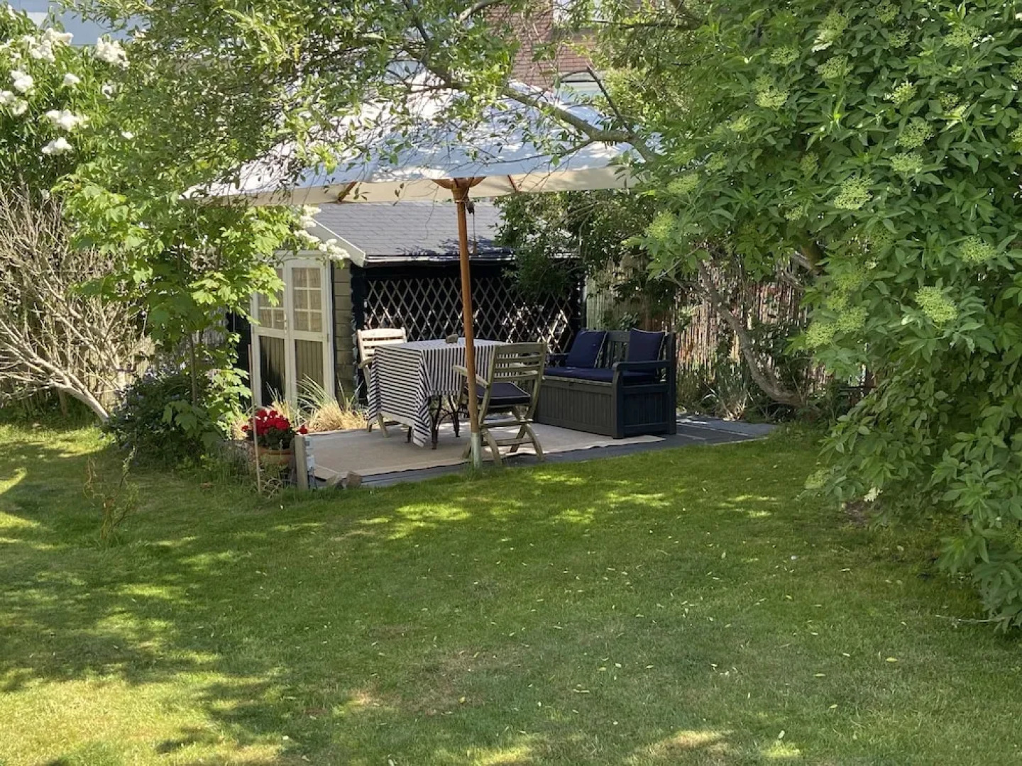 Villa Suisse Bed & Breakfast