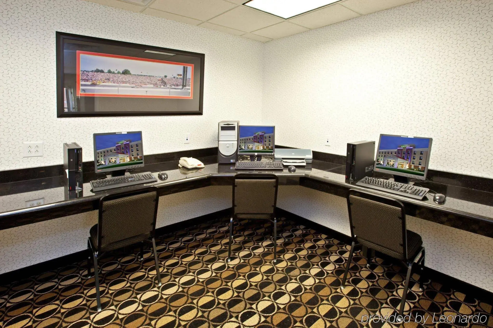 Holiday Inn Express Indianapolis - Southeast by IHG