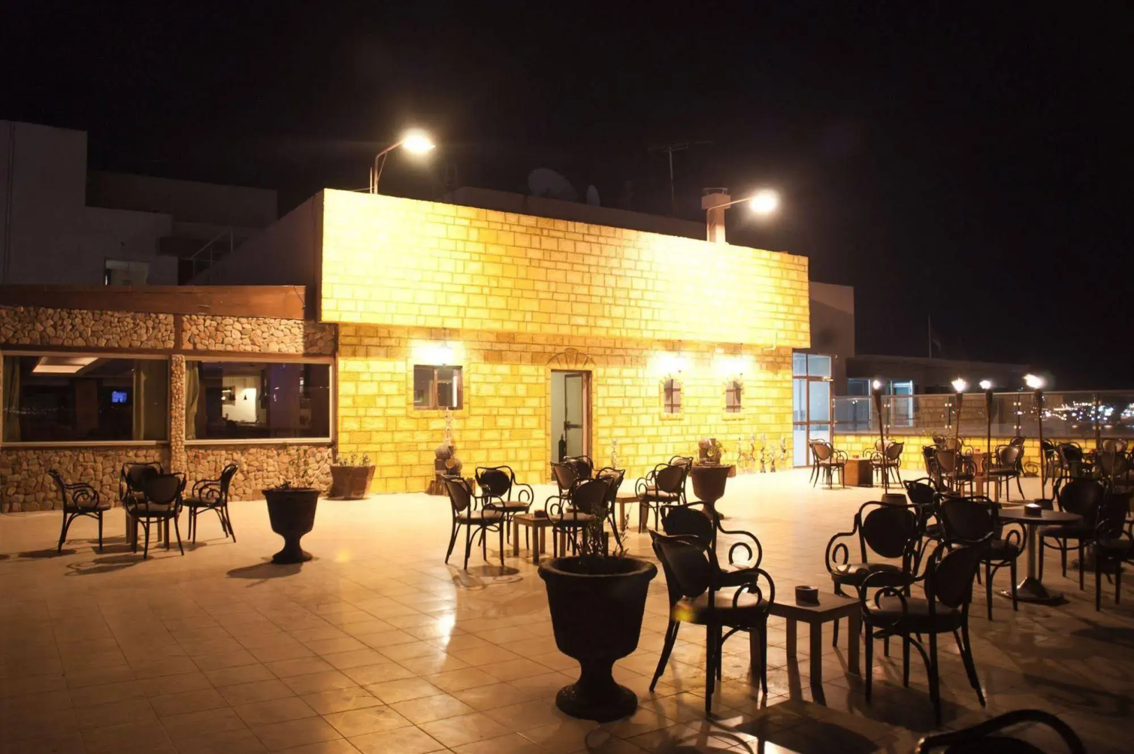 Mina Hotel