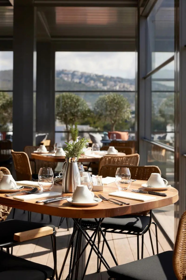 Dusit Suites Athens