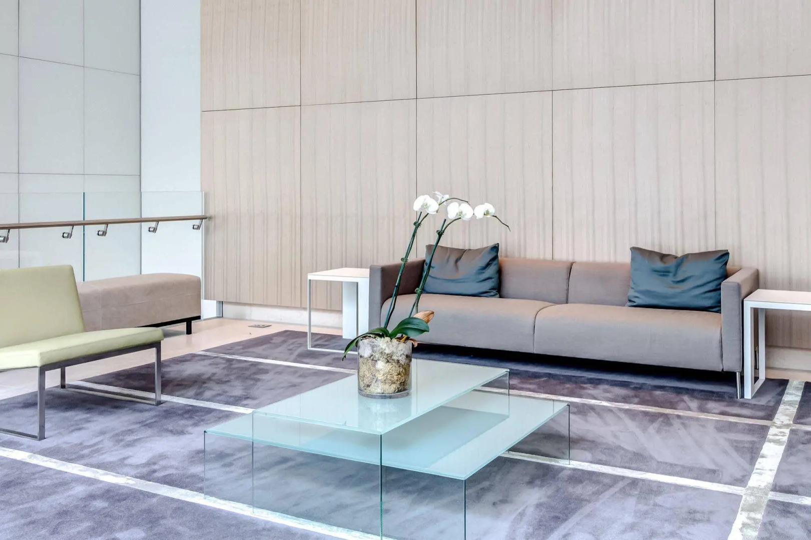 Heaven on Washington - Center of City