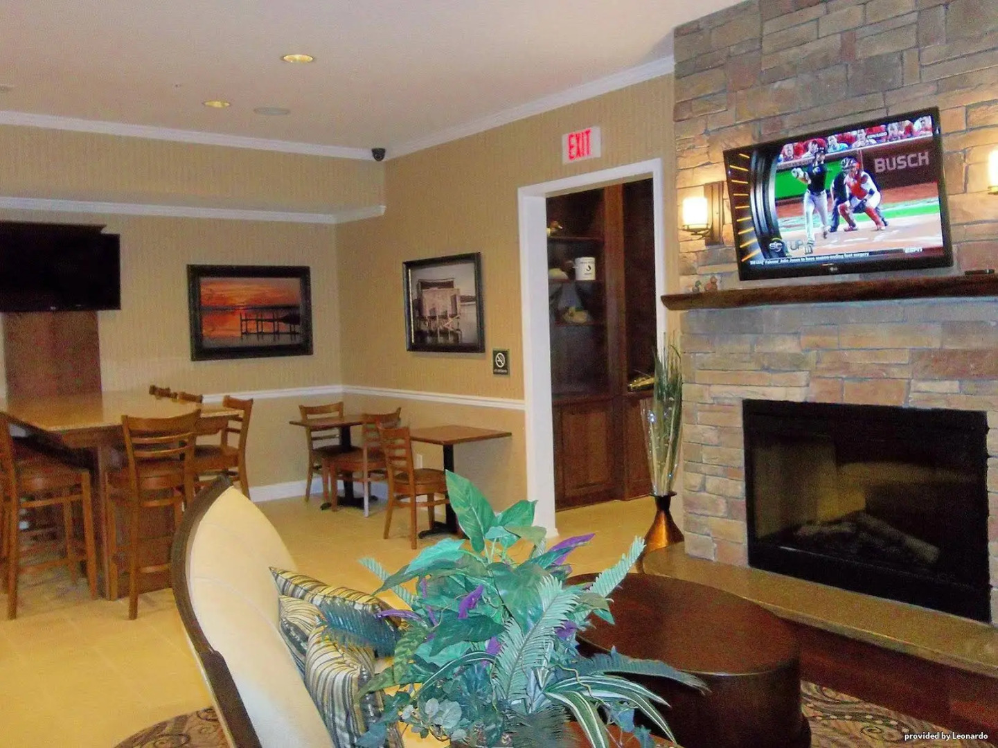 Best Western Plus Easton Inn & Suites