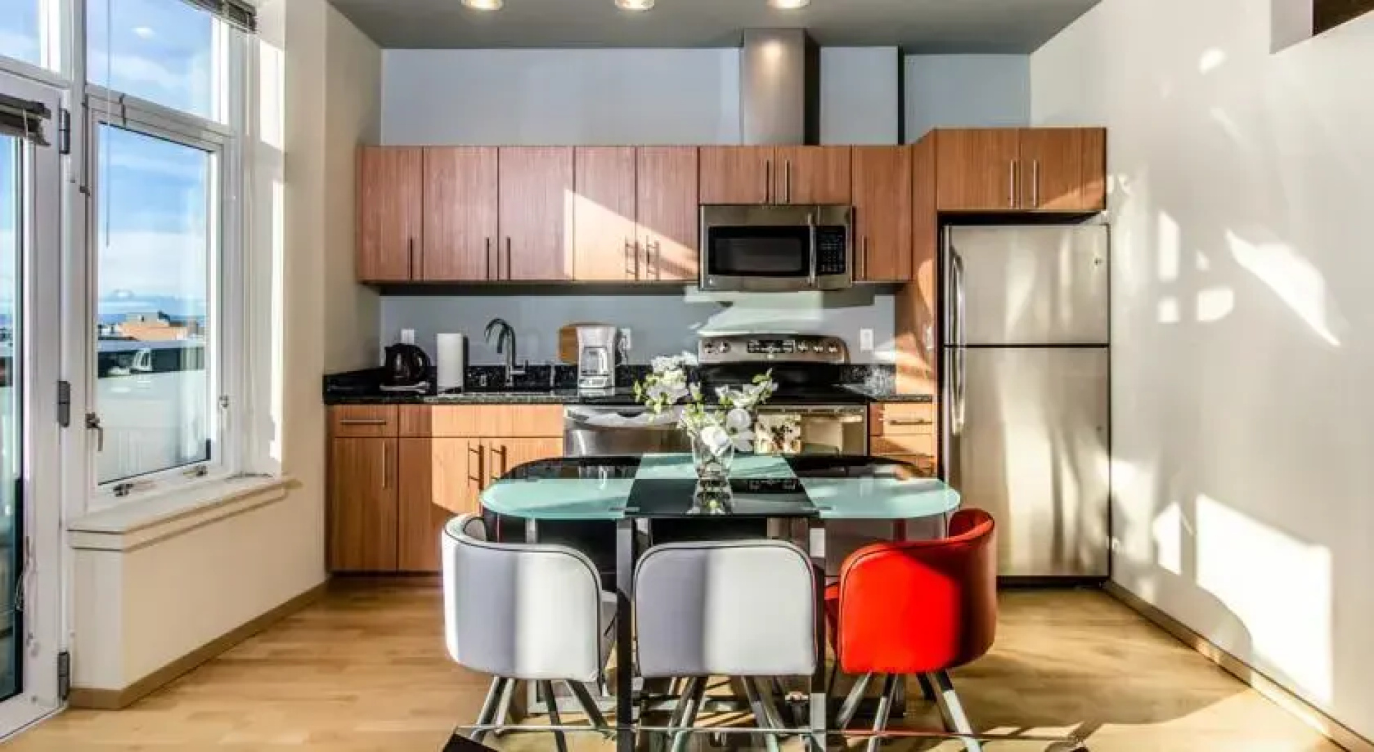 Space Needle Apartment