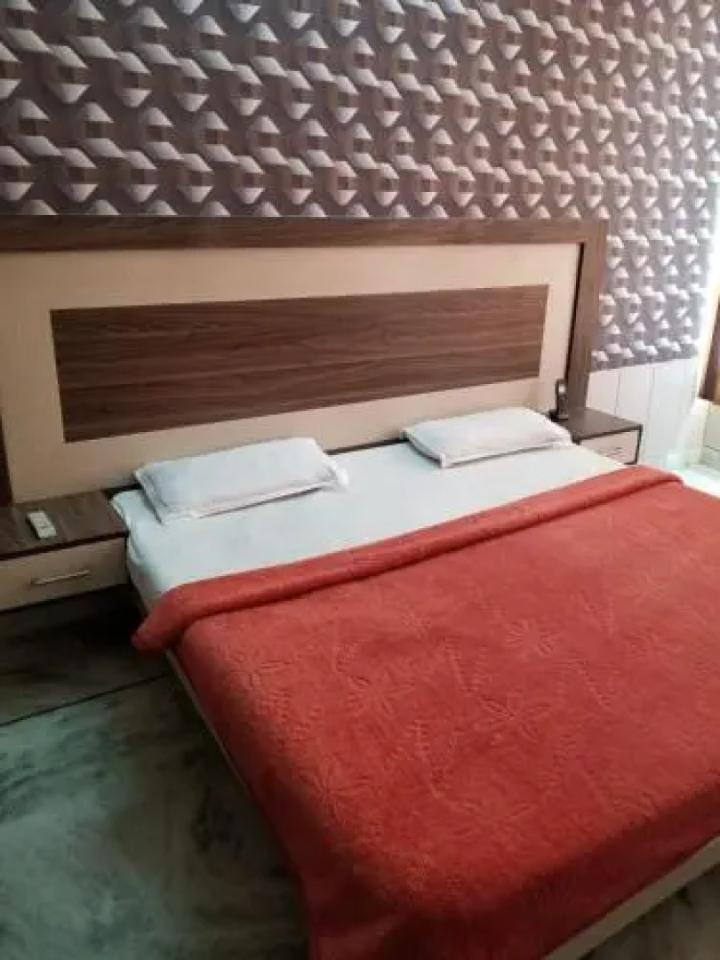 Time Square Guest House