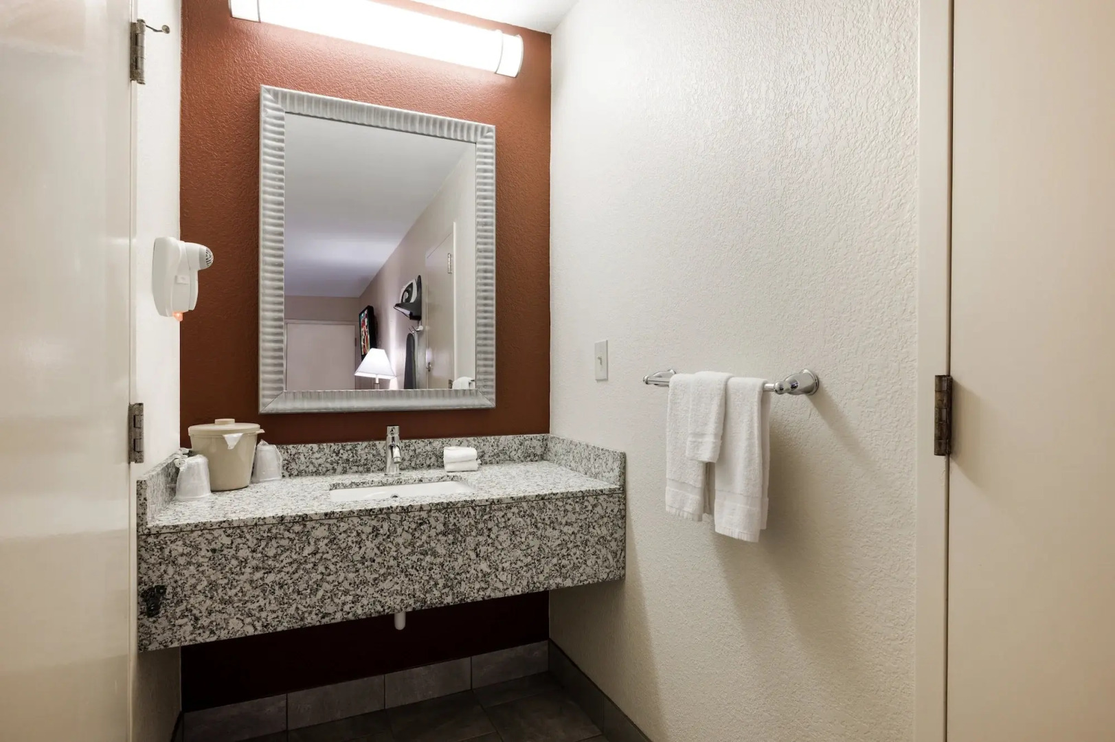 Red Roof Inn Birmingham South