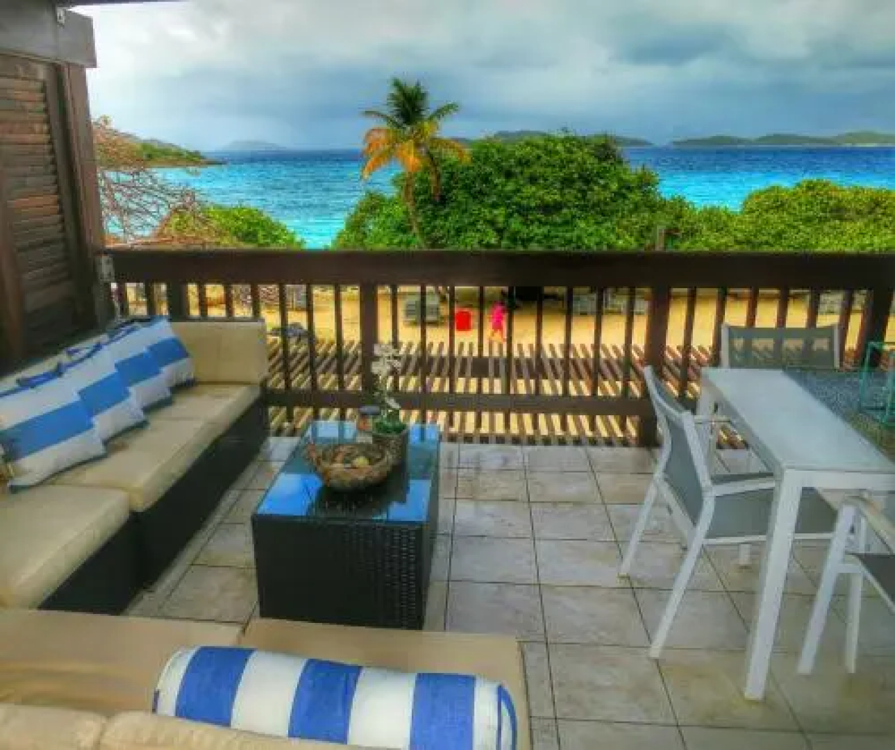 Luxury Beachfront Duplex Villa on Sapphire Beach I