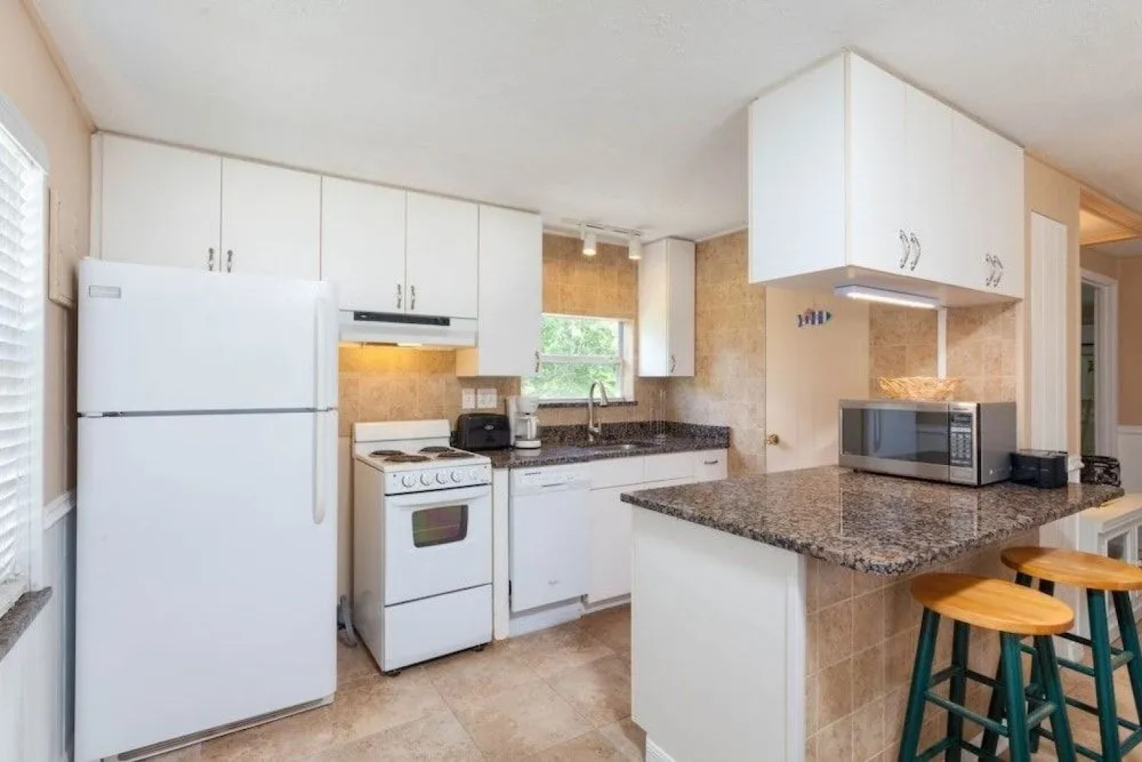 Just Beachy Cottage - Wkly