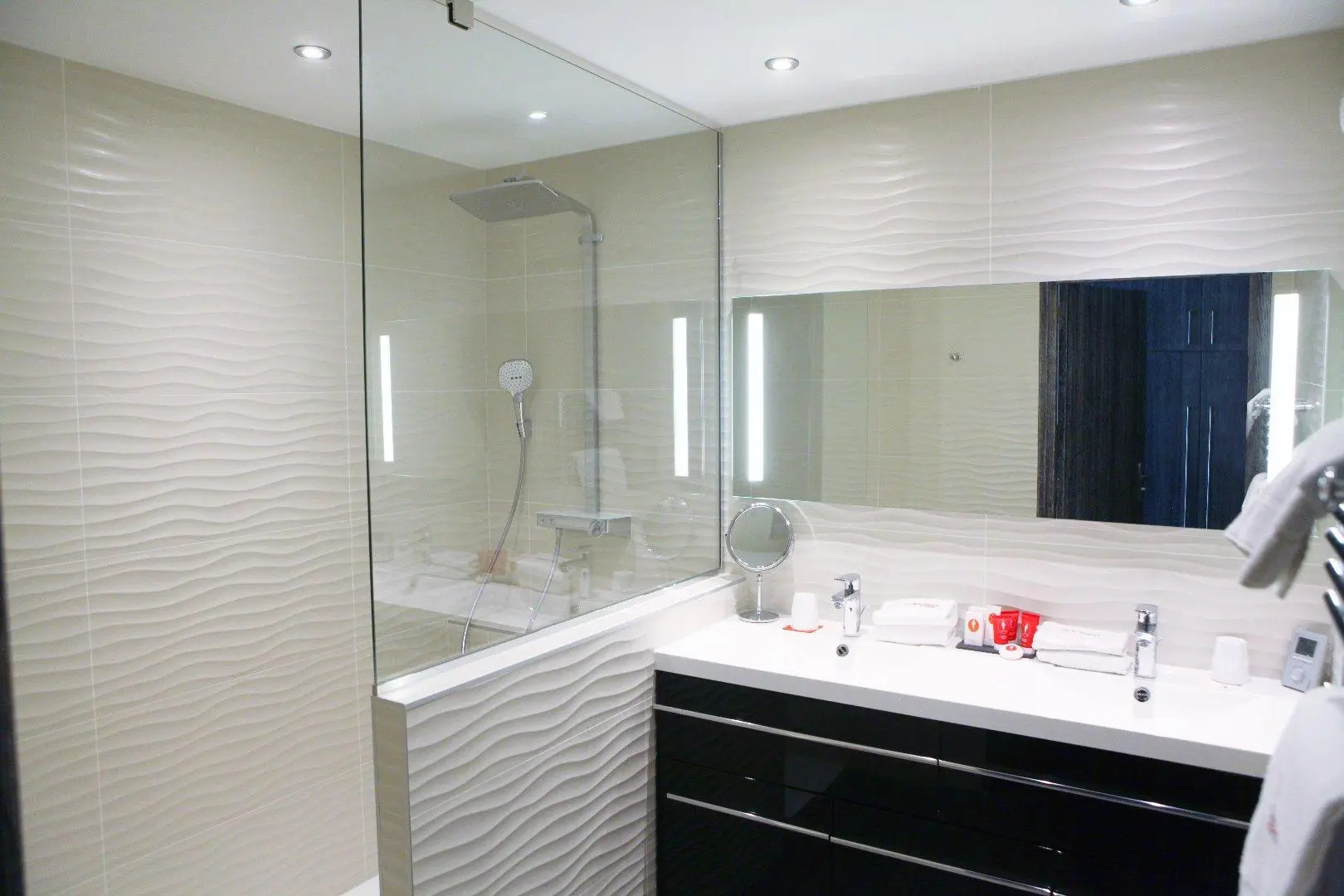 Les Maritonnes Park & Vineyard