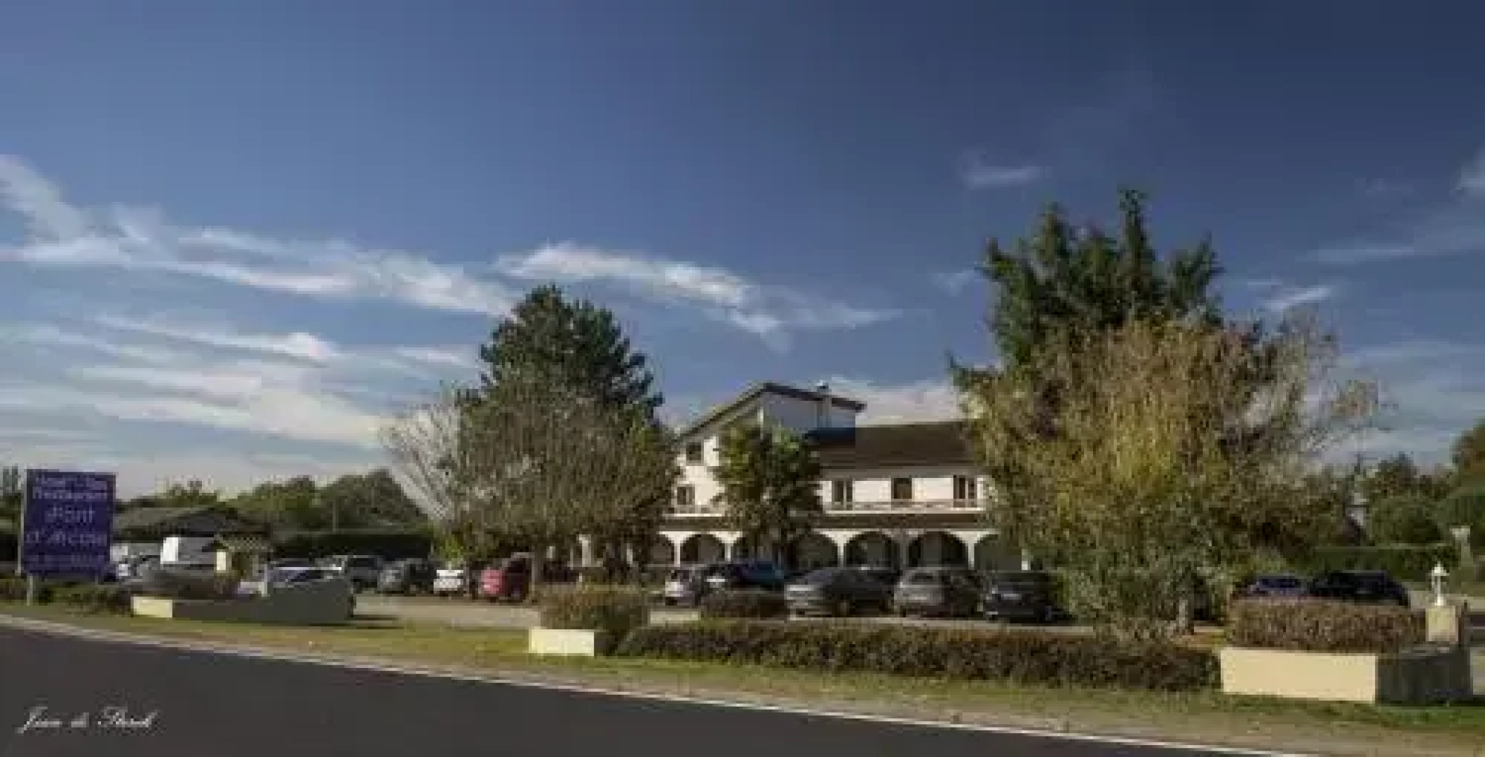 Hôtel le Pont d'Arcole