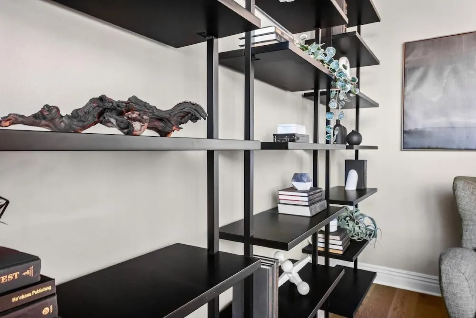 Apollo House - Amazing Location in Rogers, AR - Sleeps 11!