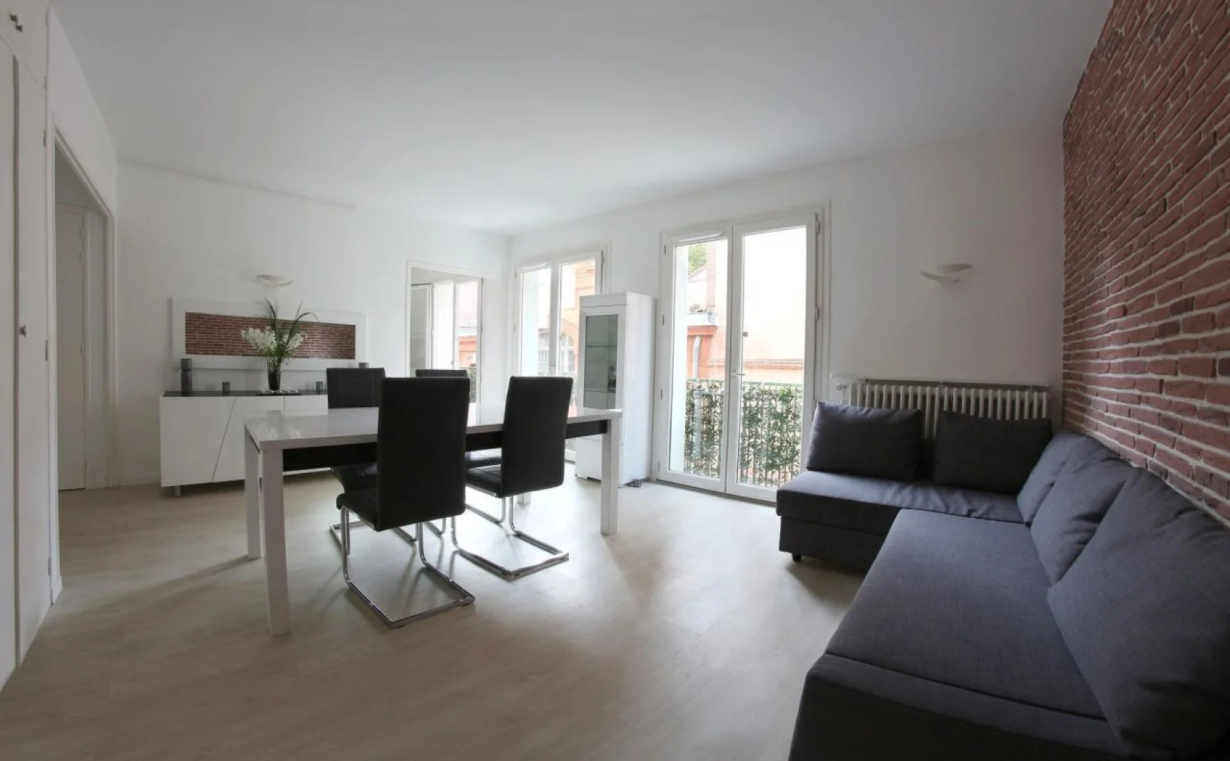 Apartments Riverside Toulouse, the ART of hosting
