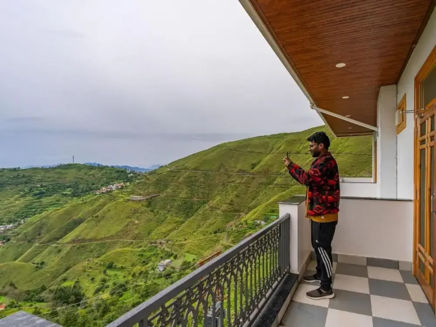 The Hosteller Chakrata