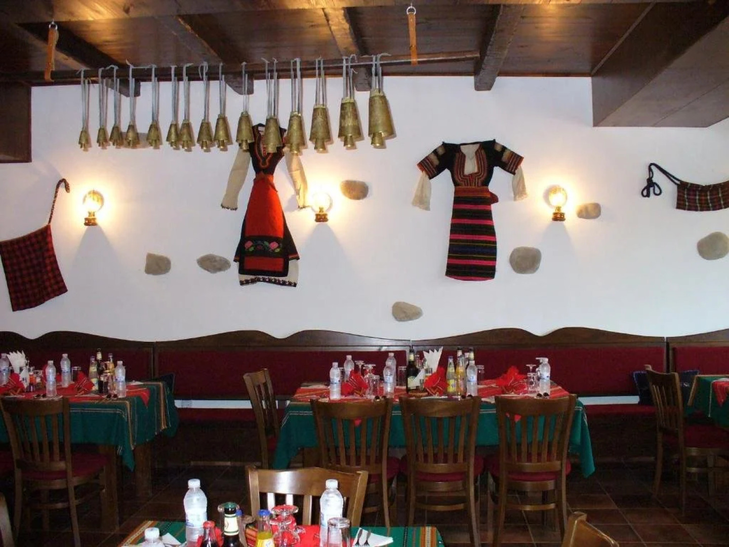 Guest Rooms Cheshmata