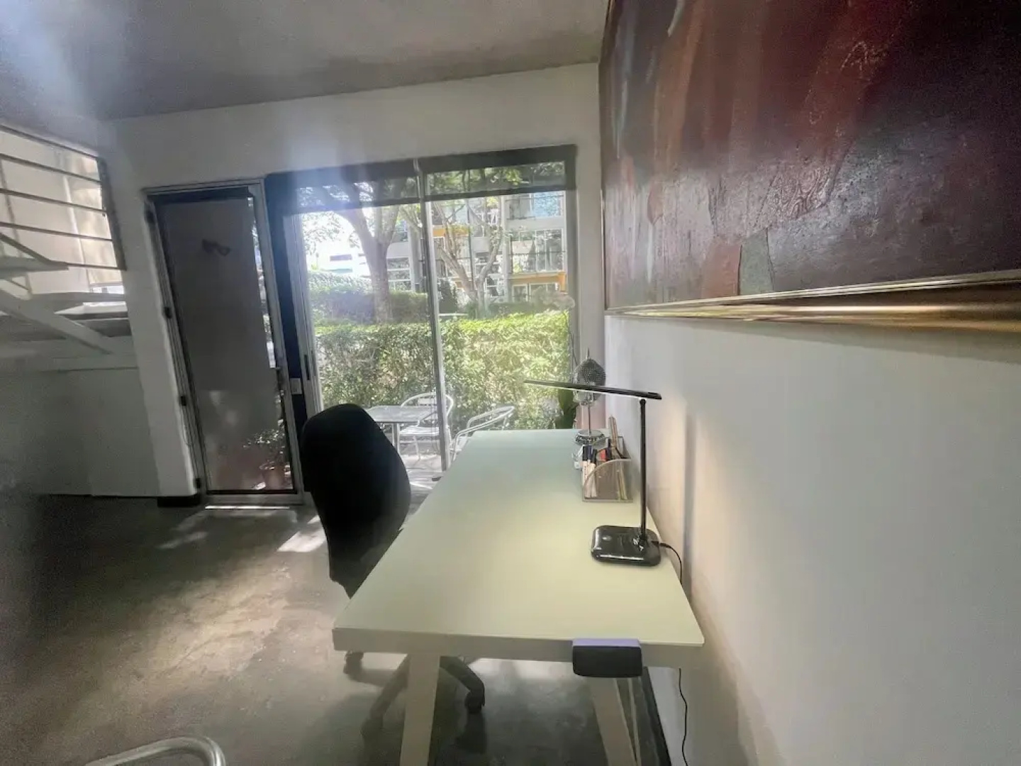 Beautiful Spacious Loft 2 Bedrooms 2 Full Baths 2 car Garage in Downtown