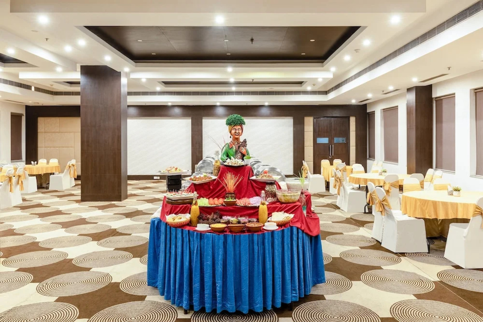 Sunday Hotel Chandigarh Zirakpur