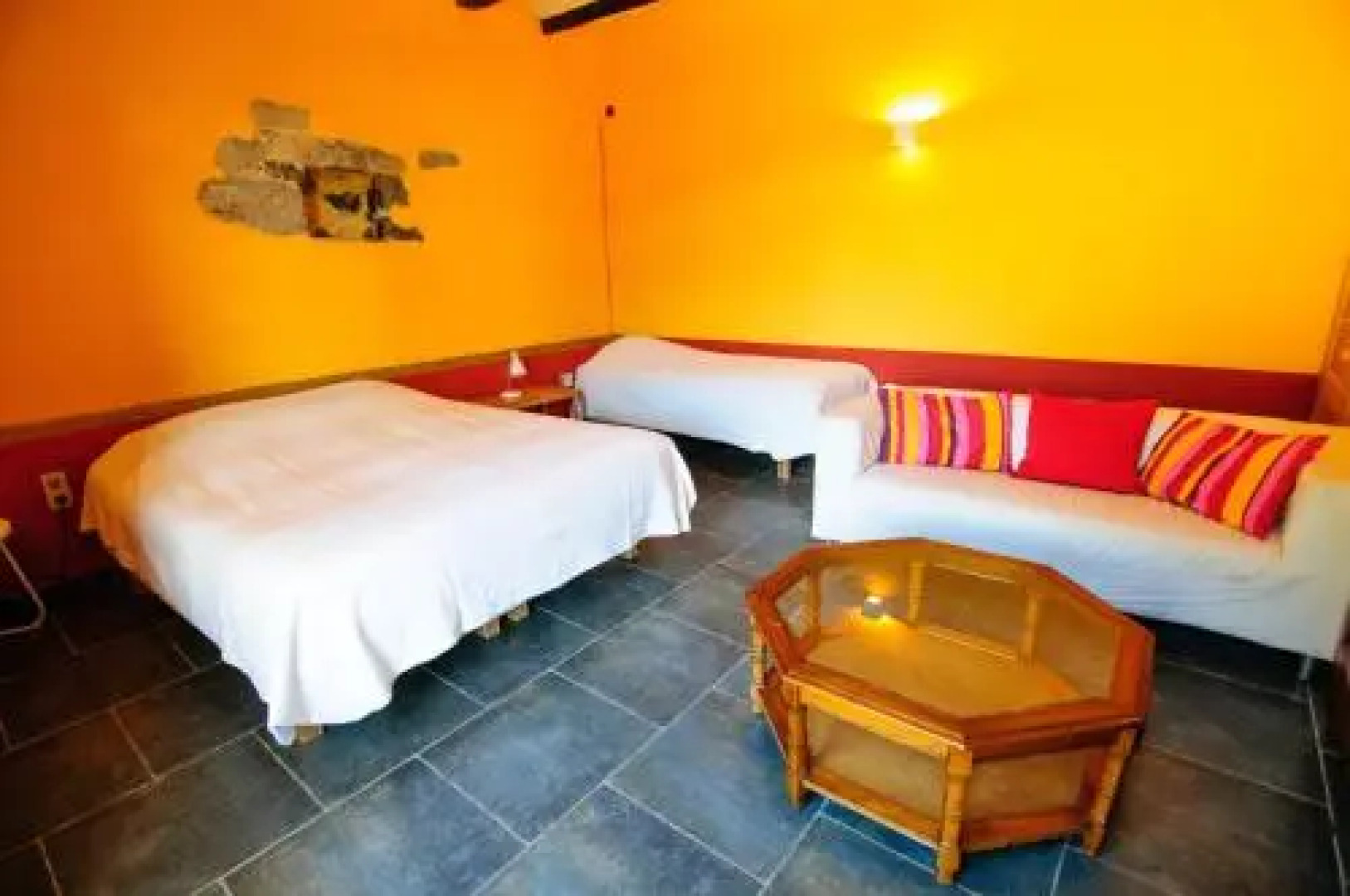 Au Château De Villarel