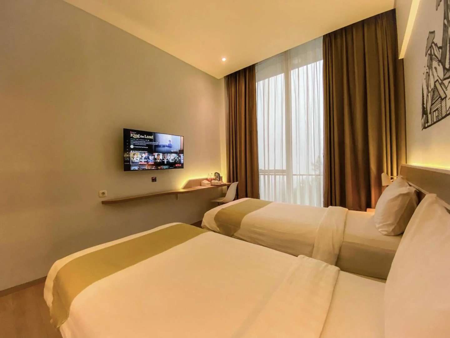 Facade Hotel by Azana