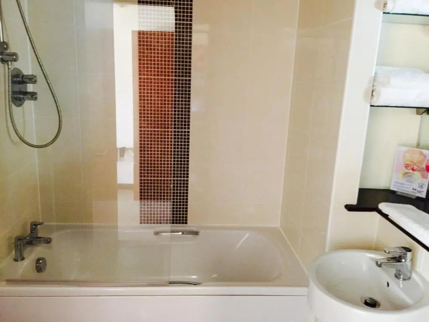 The Lodge on the Loch