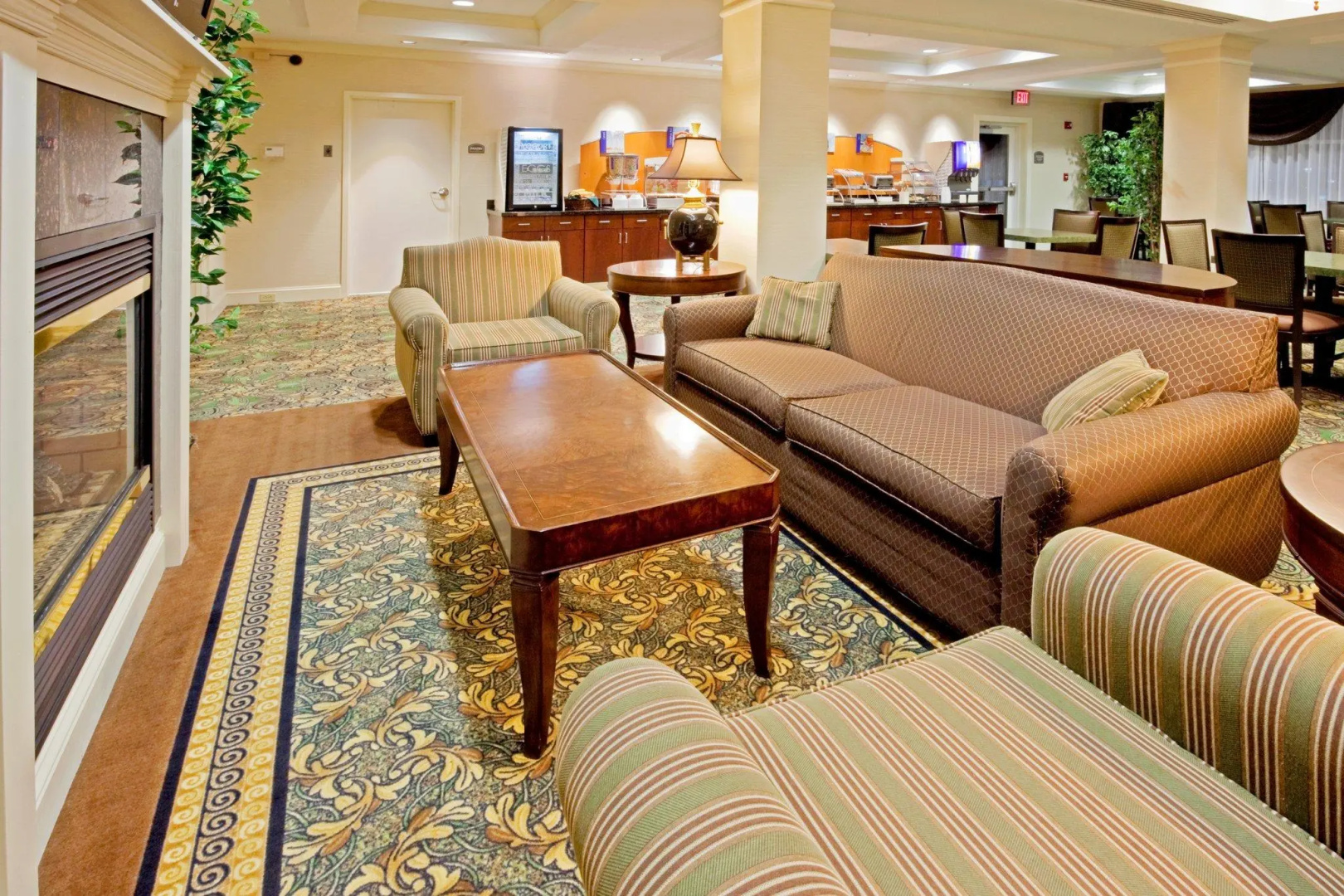 Holiday Inn Express Hotel & Suites Vestal by IHG