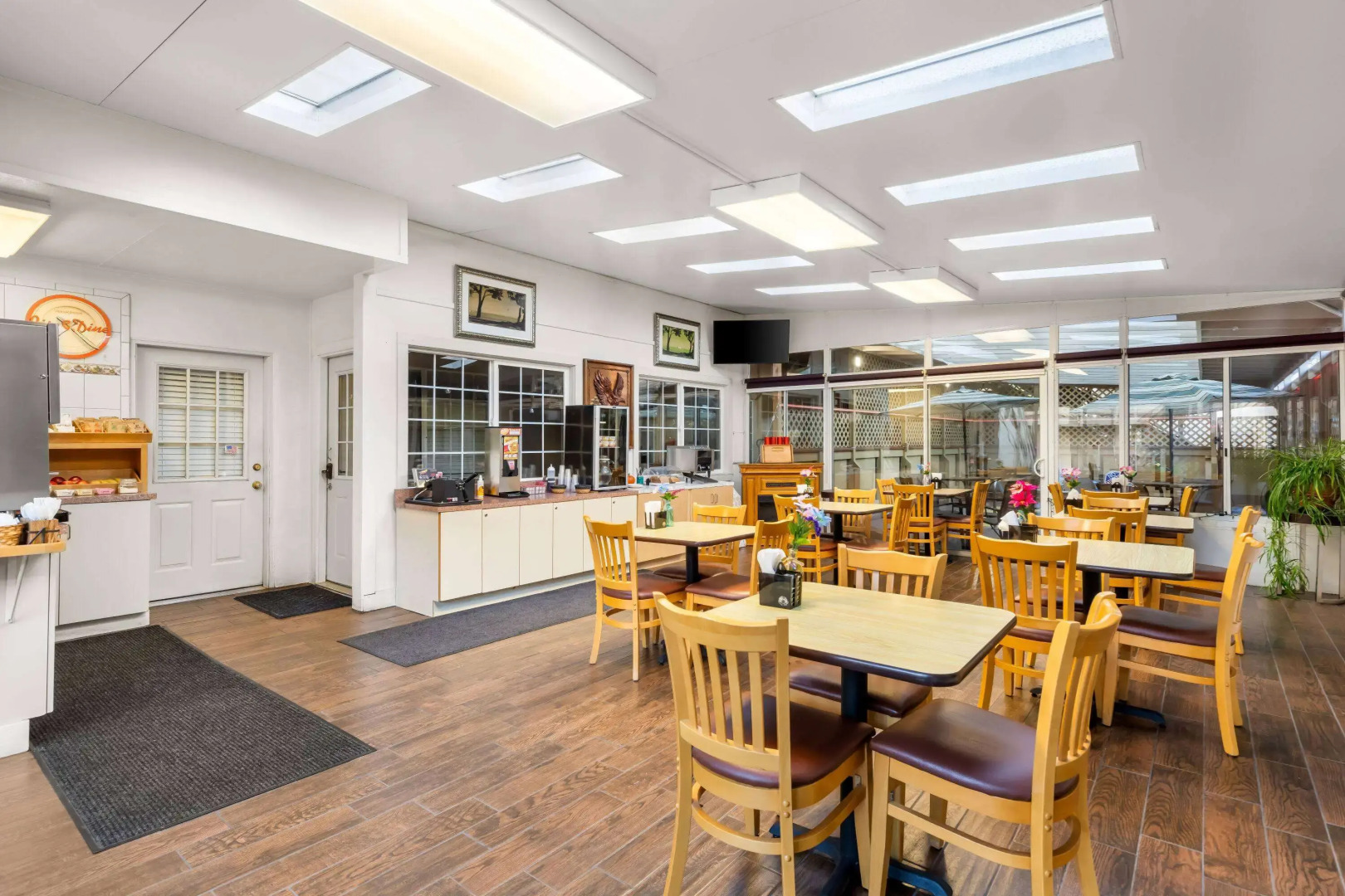 Howard Johnson by Wyndham Santa Cruz