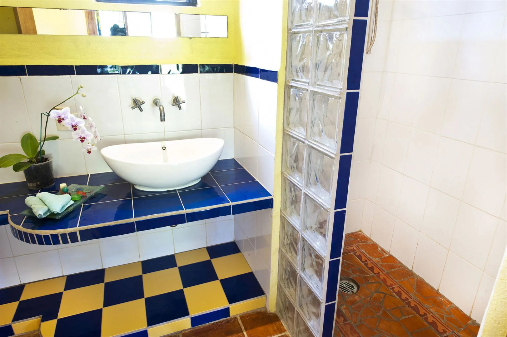 Villa Mozart y Macondo