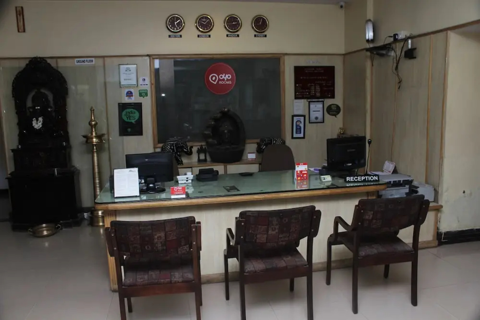 Hotel Prakaash Palace