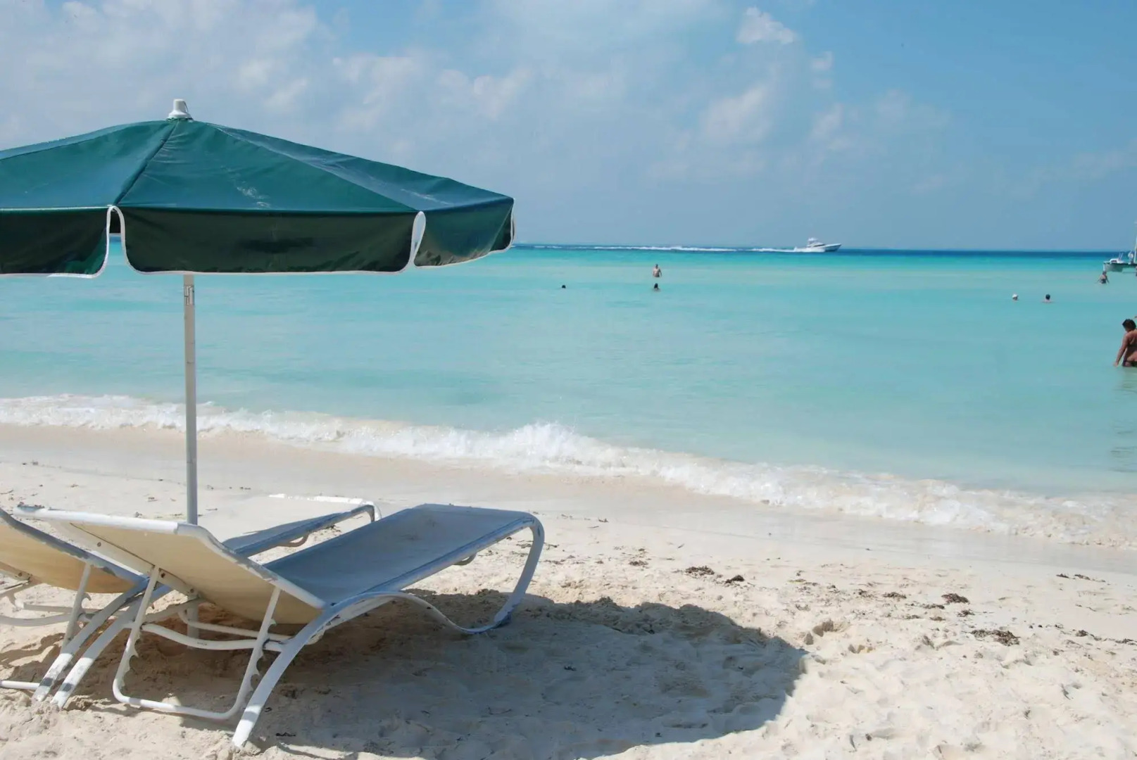 Hotel Cabanas Maria del Mar