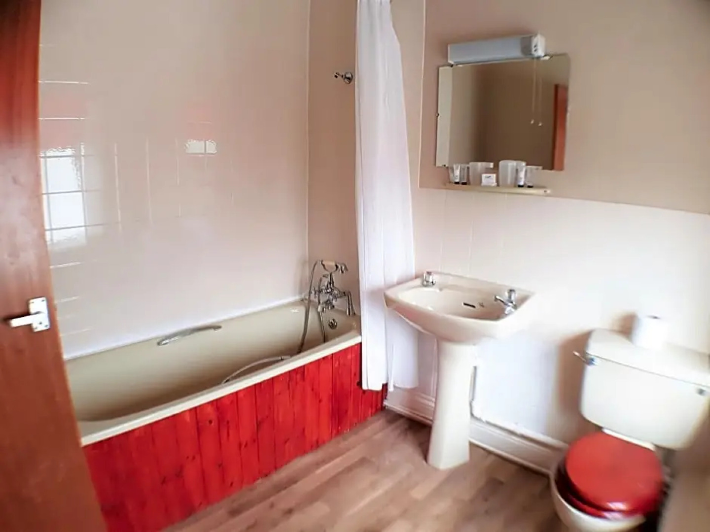 White House Country Inn