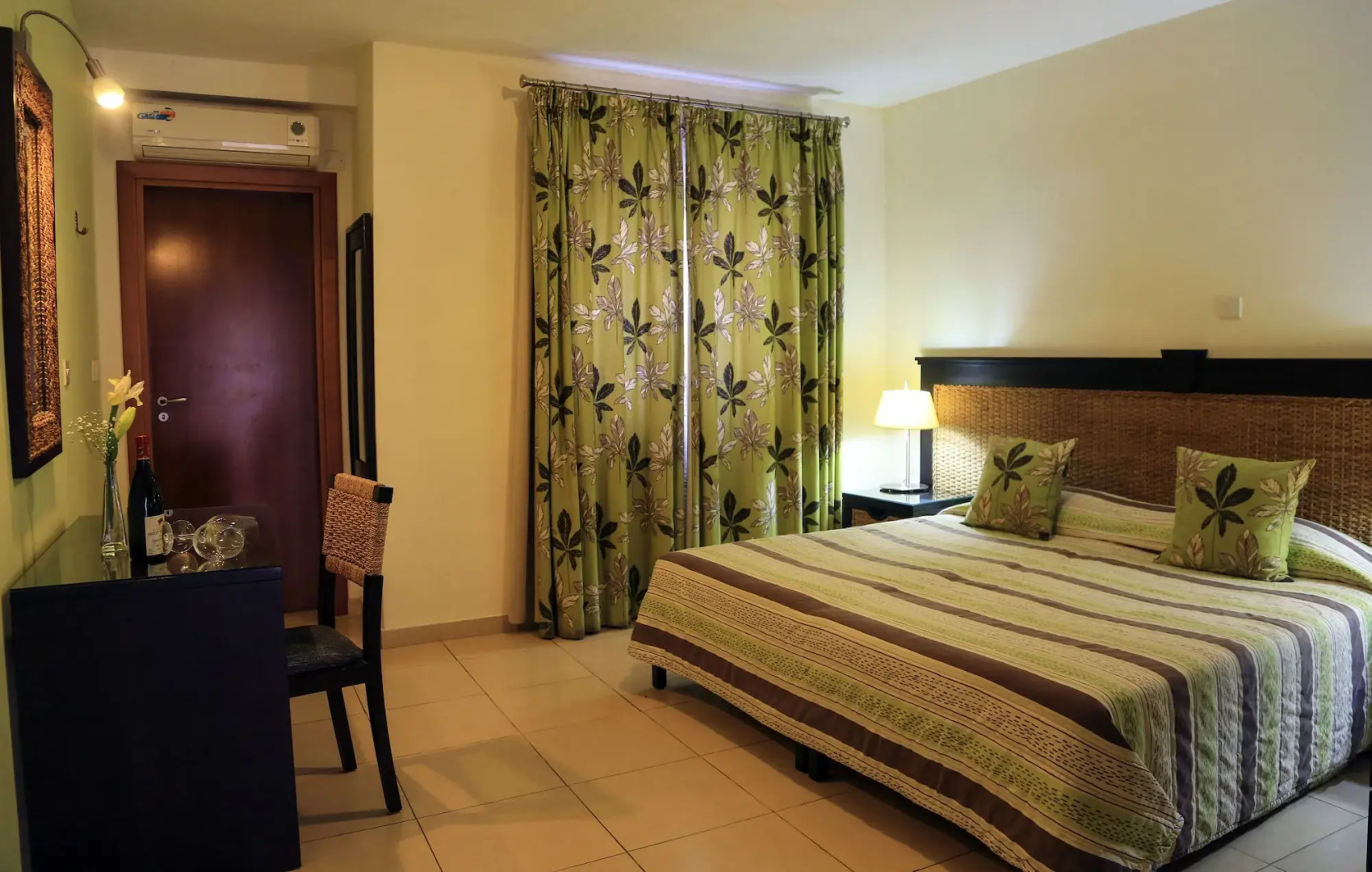 Rocca Nettuno Suites