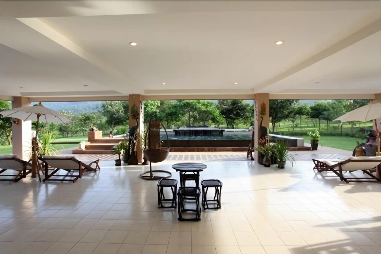 Hillside Country Home Golf & Resort