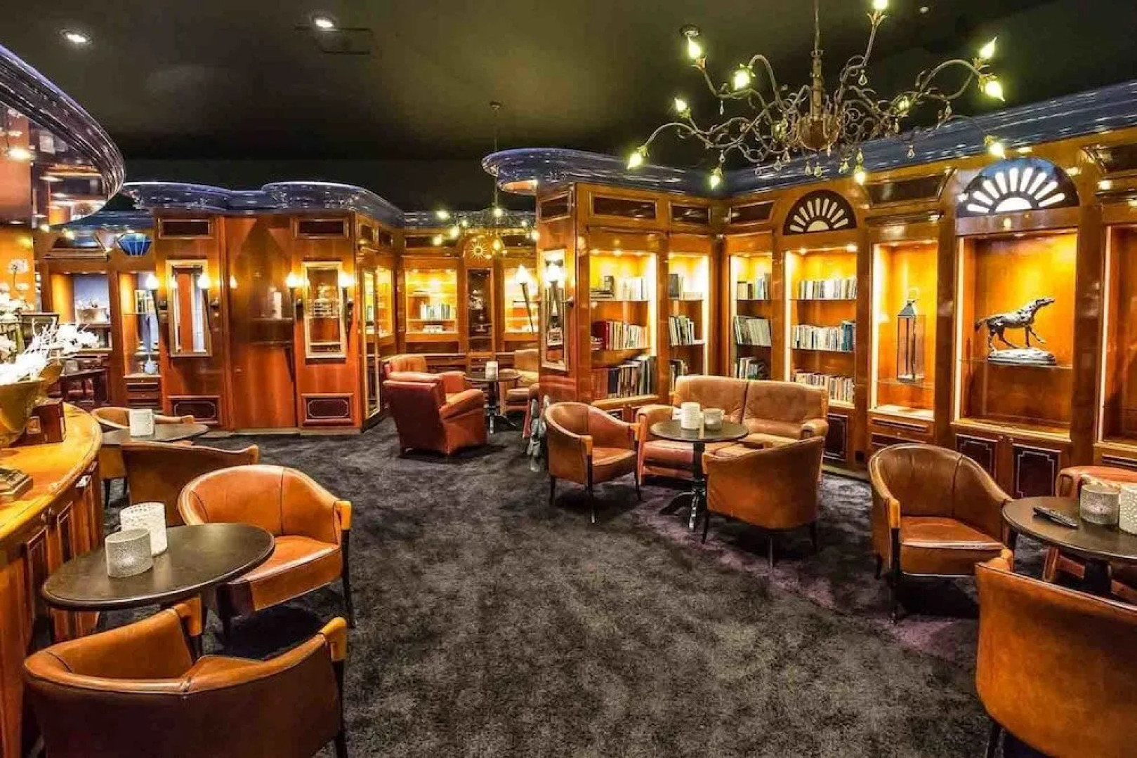 Hotel & Restaurant Infinity