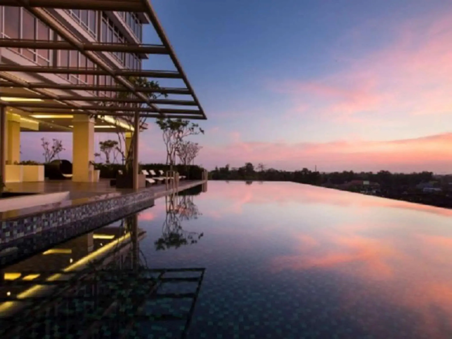 Grand Mercure Solo Baru