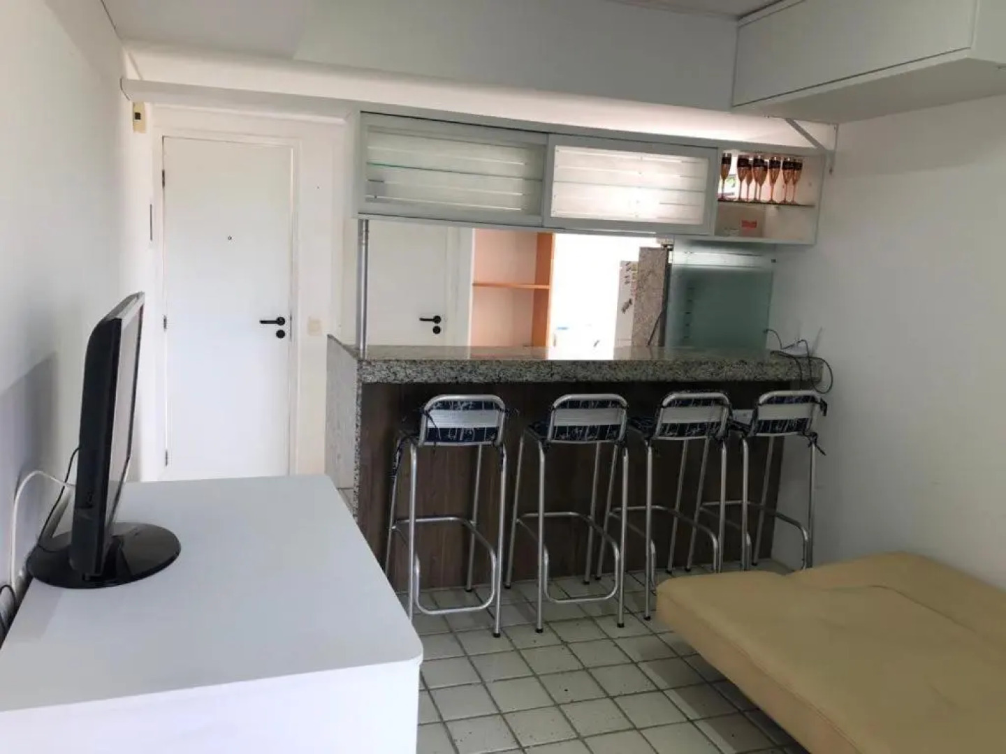 Studio Flat no Resort Gavoa - frente a Coroa do Avião