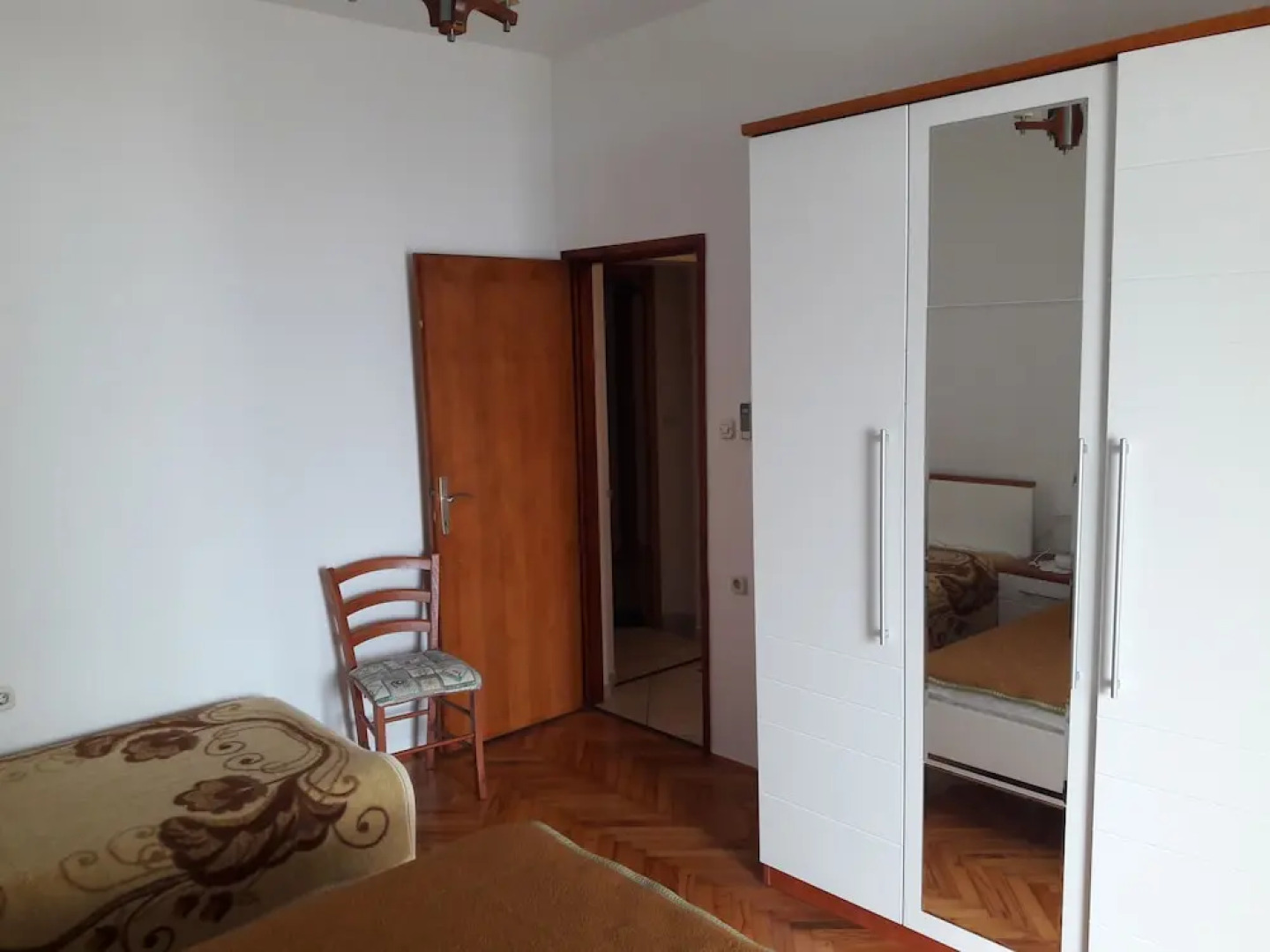 Apartments Metajna X