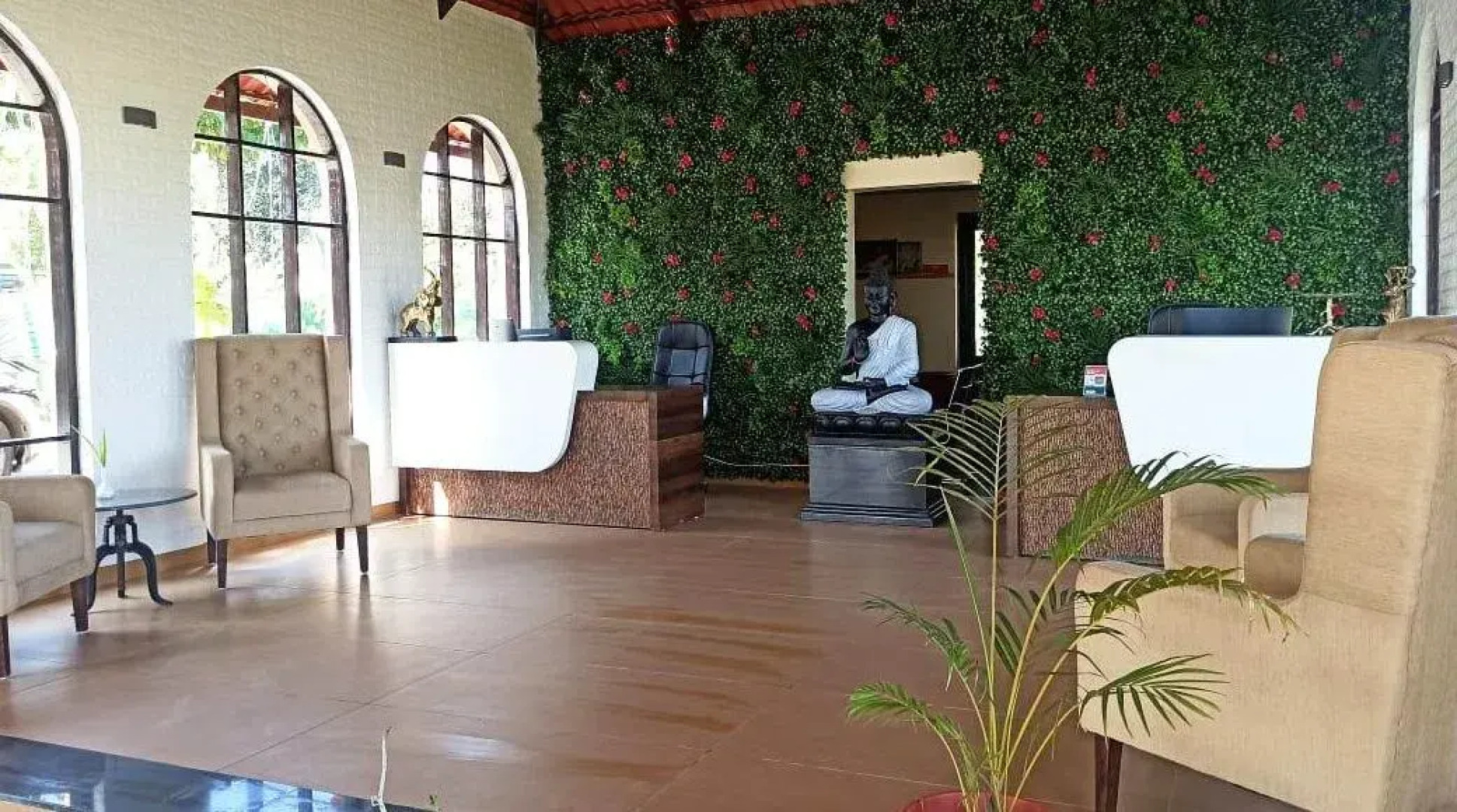 The Pench International