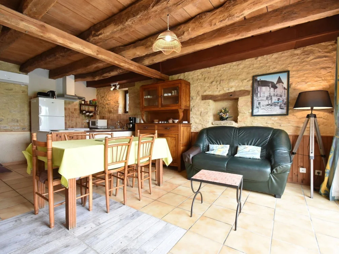 Holiday Home With Very Beautiful View of Marquay , Close to the Caves