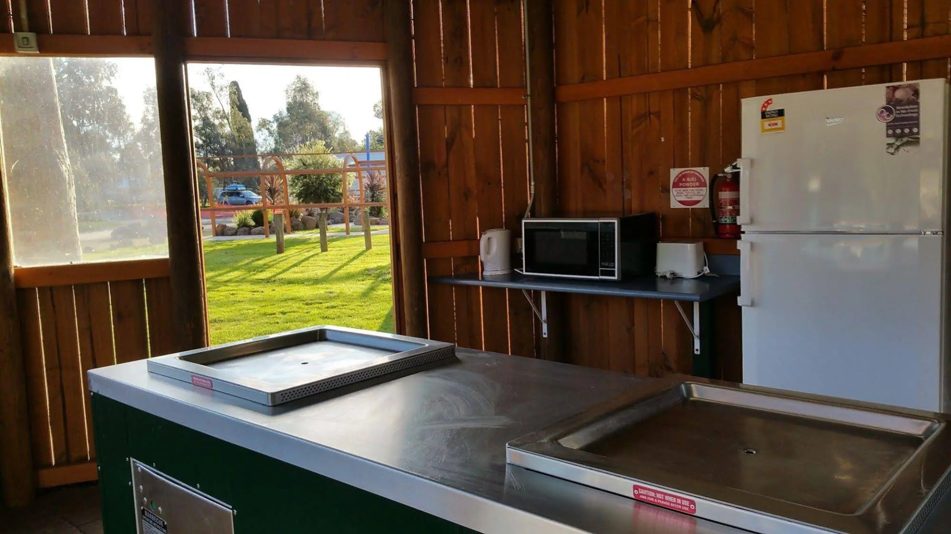 Yea Riverside Caravan Park