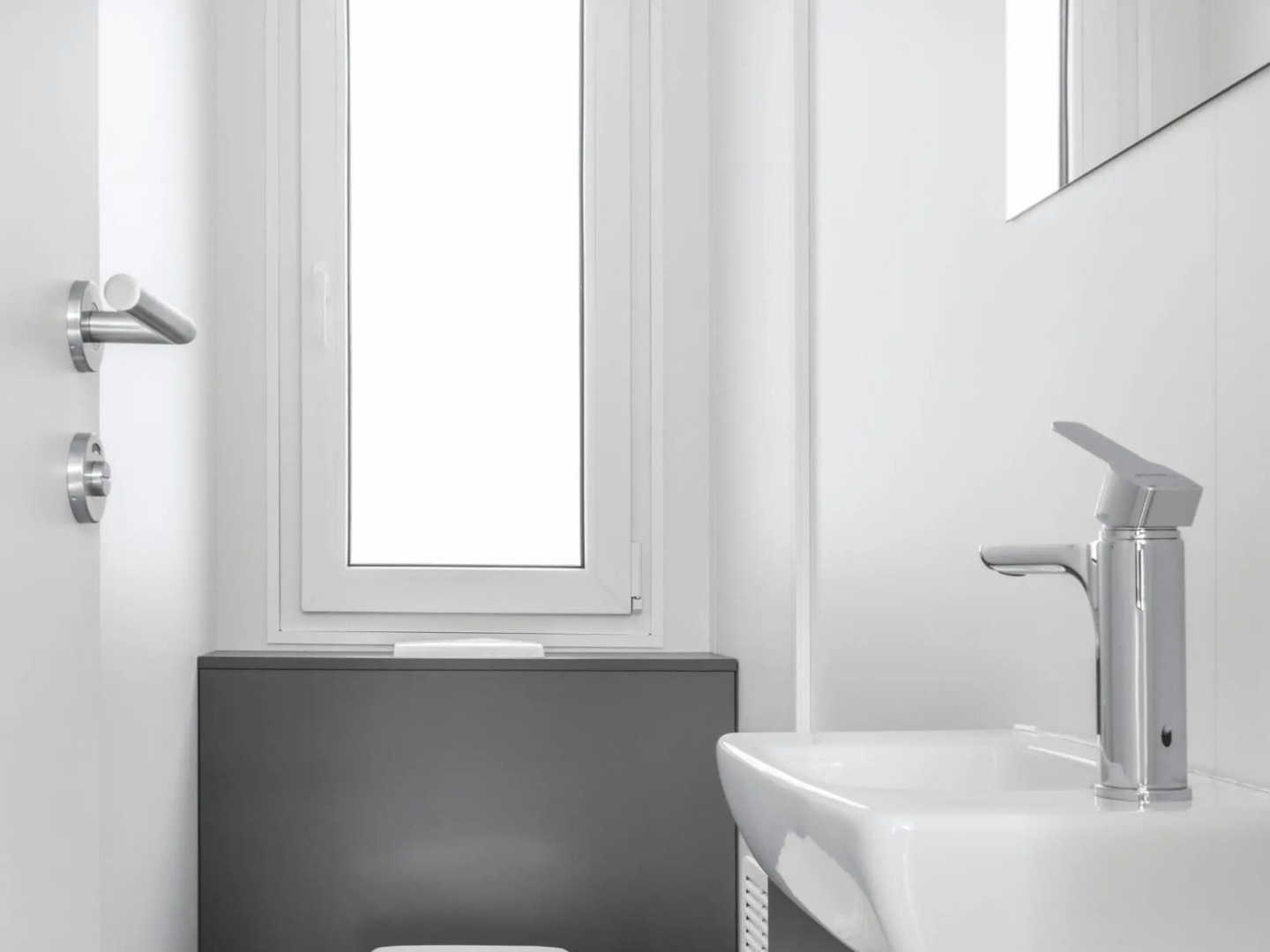 Modern chalet with air conditioning, in a holiday park, in a natural environment