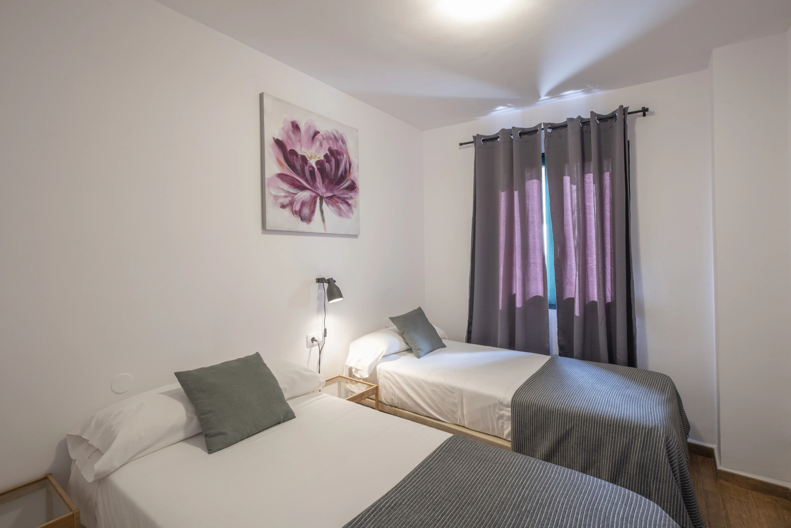 Los Rosales Apartamentos