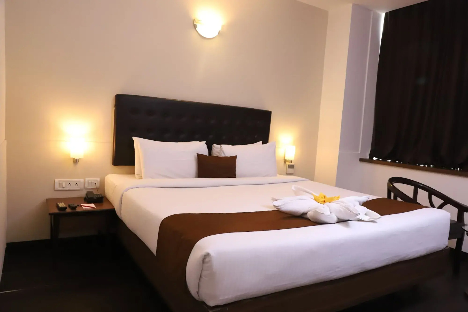 GenX Agra By 1589 Hotels