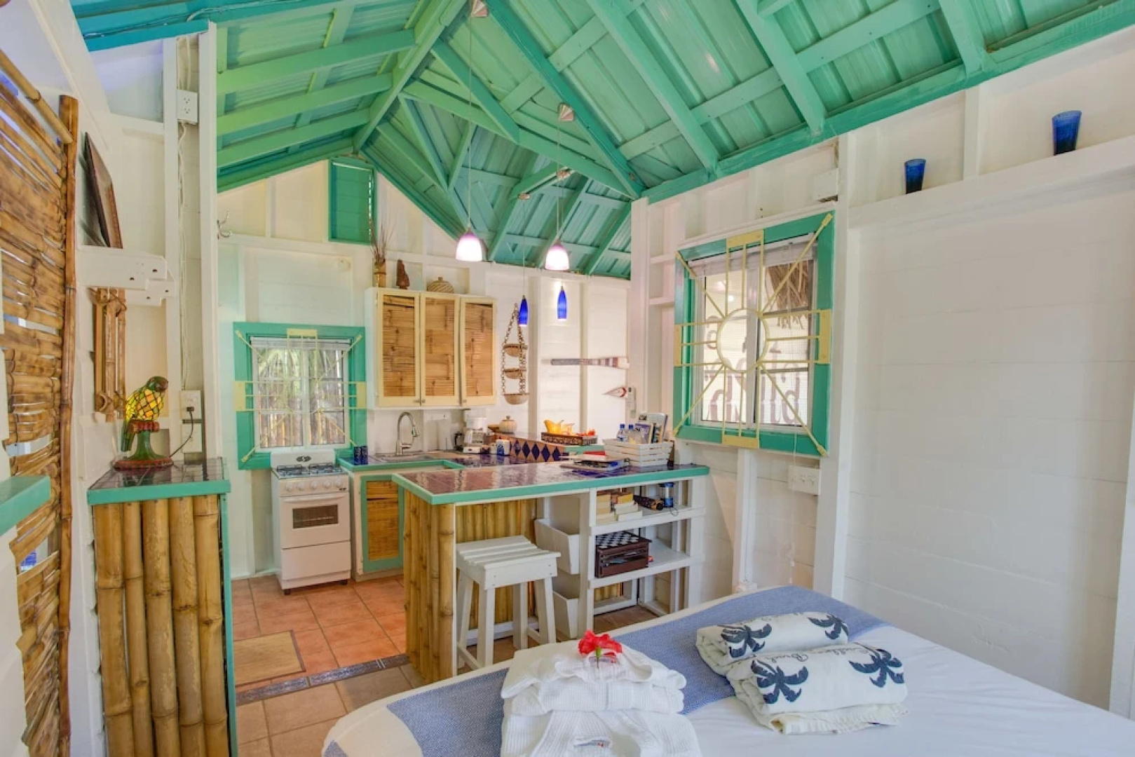 Caribbean Beach Cabanas - A PUR Hotel