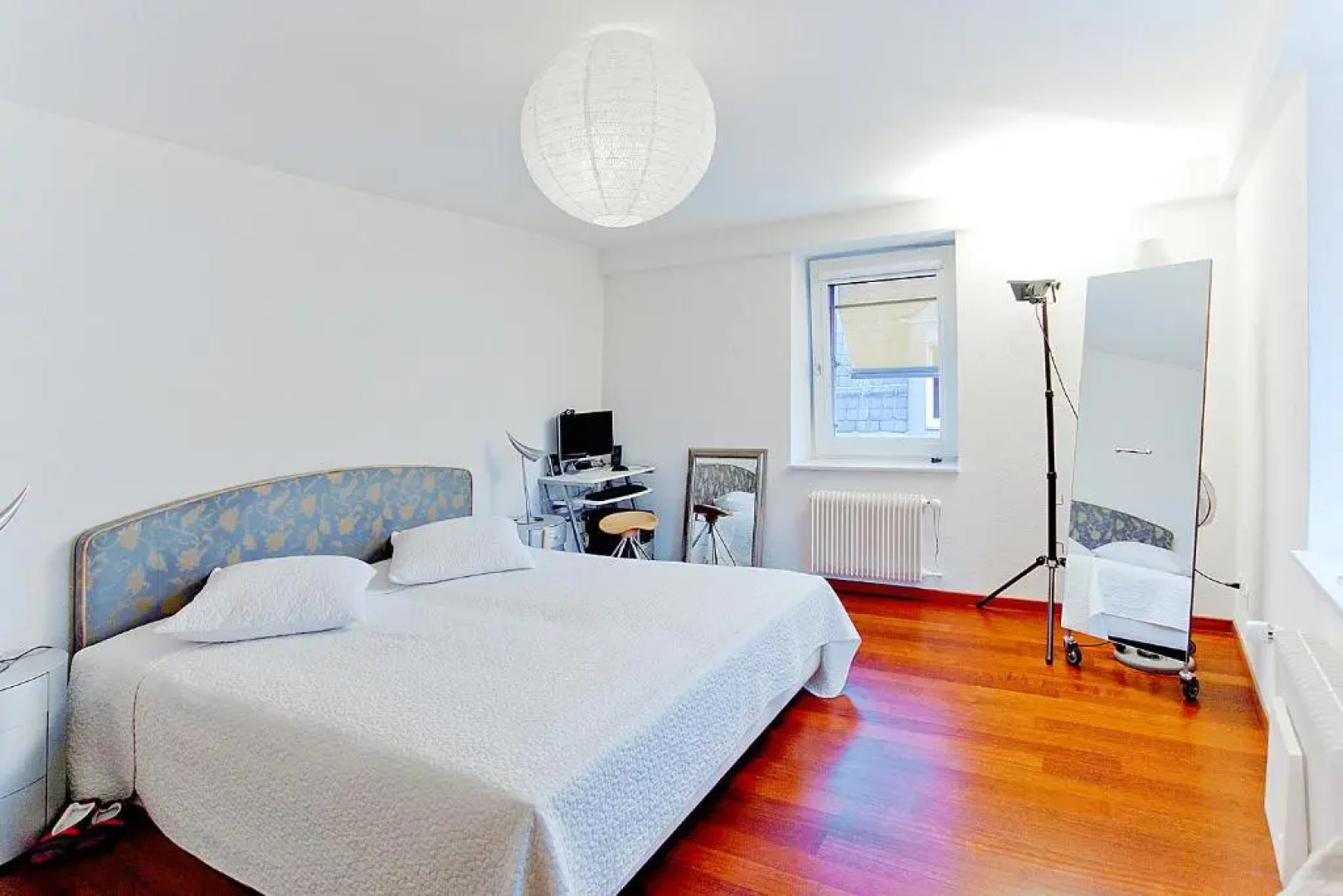 Presidental Suite Apartment by Livingdowntown