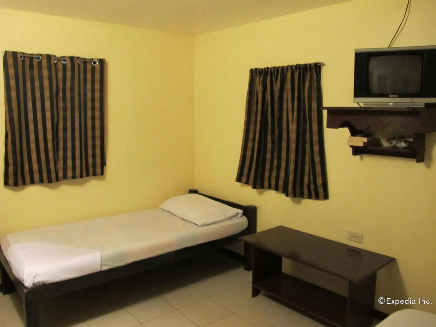 Blue Ribbon Dive Resort