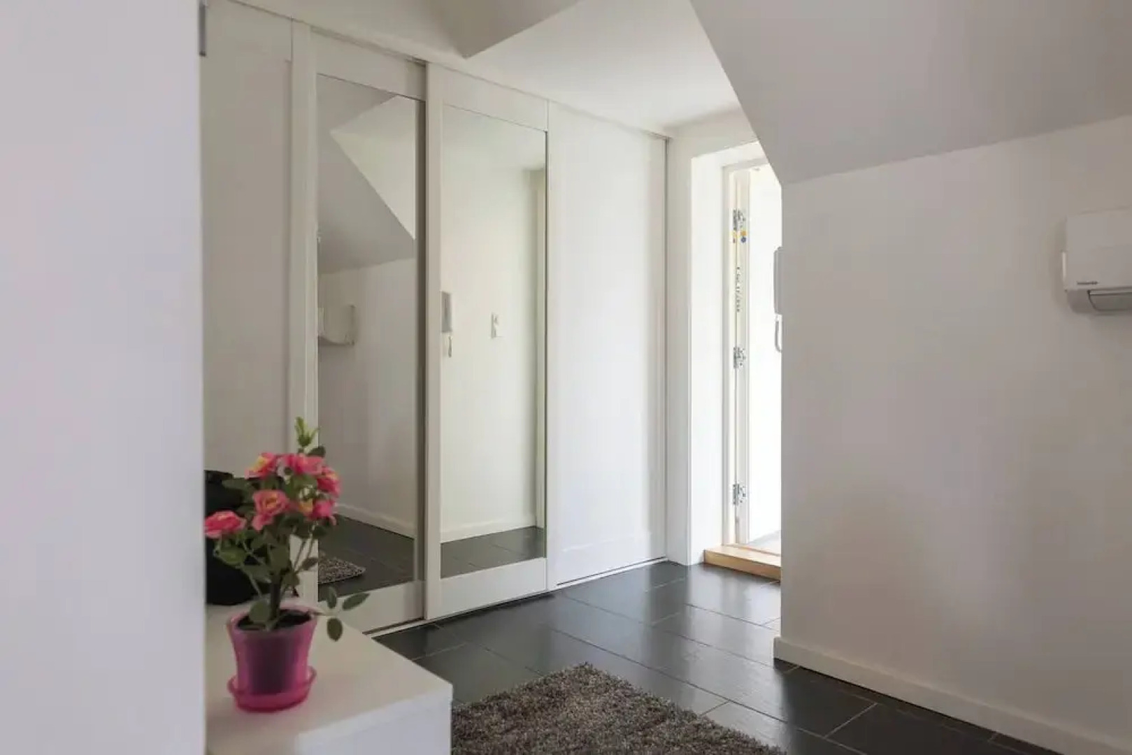 Penthouse by Brosundet, Free Parking Space