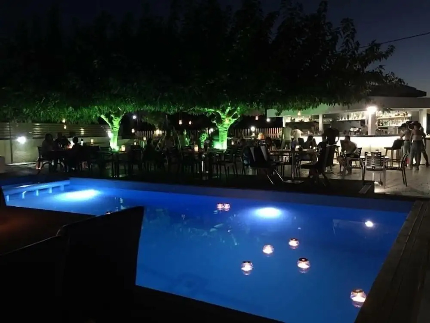 Marika's Aparts & Studios