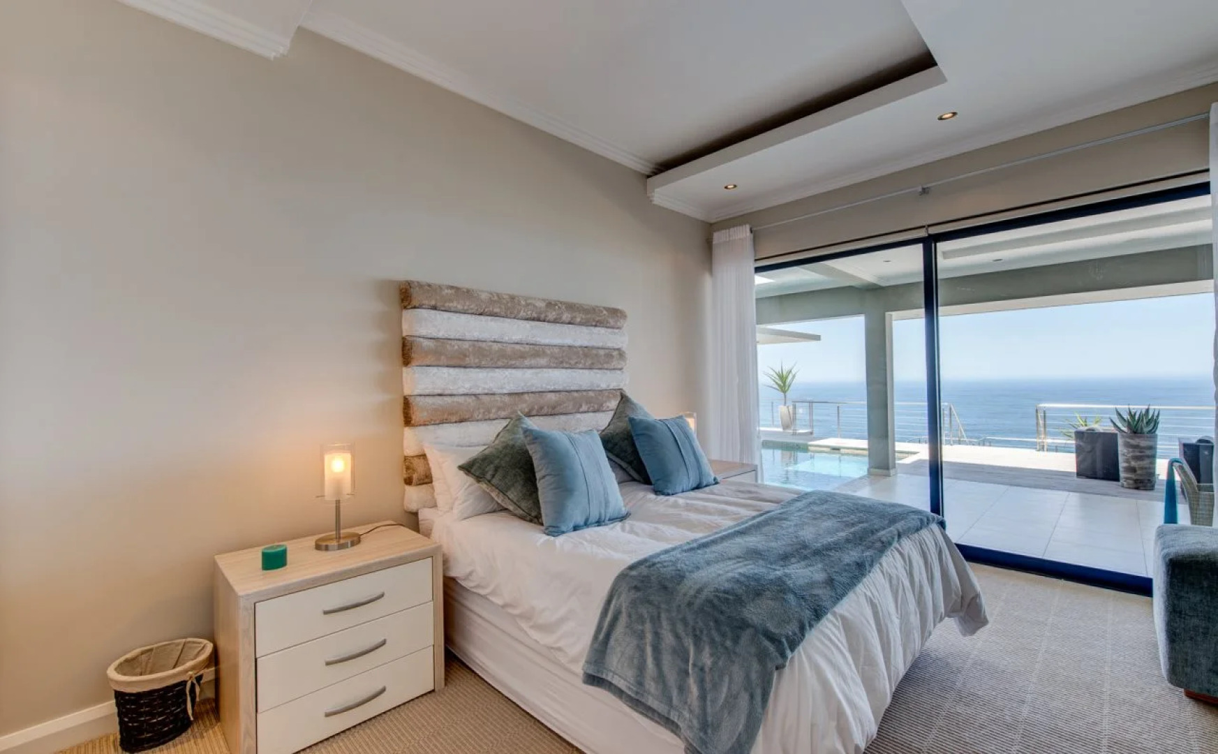 The Retreat on Cliff