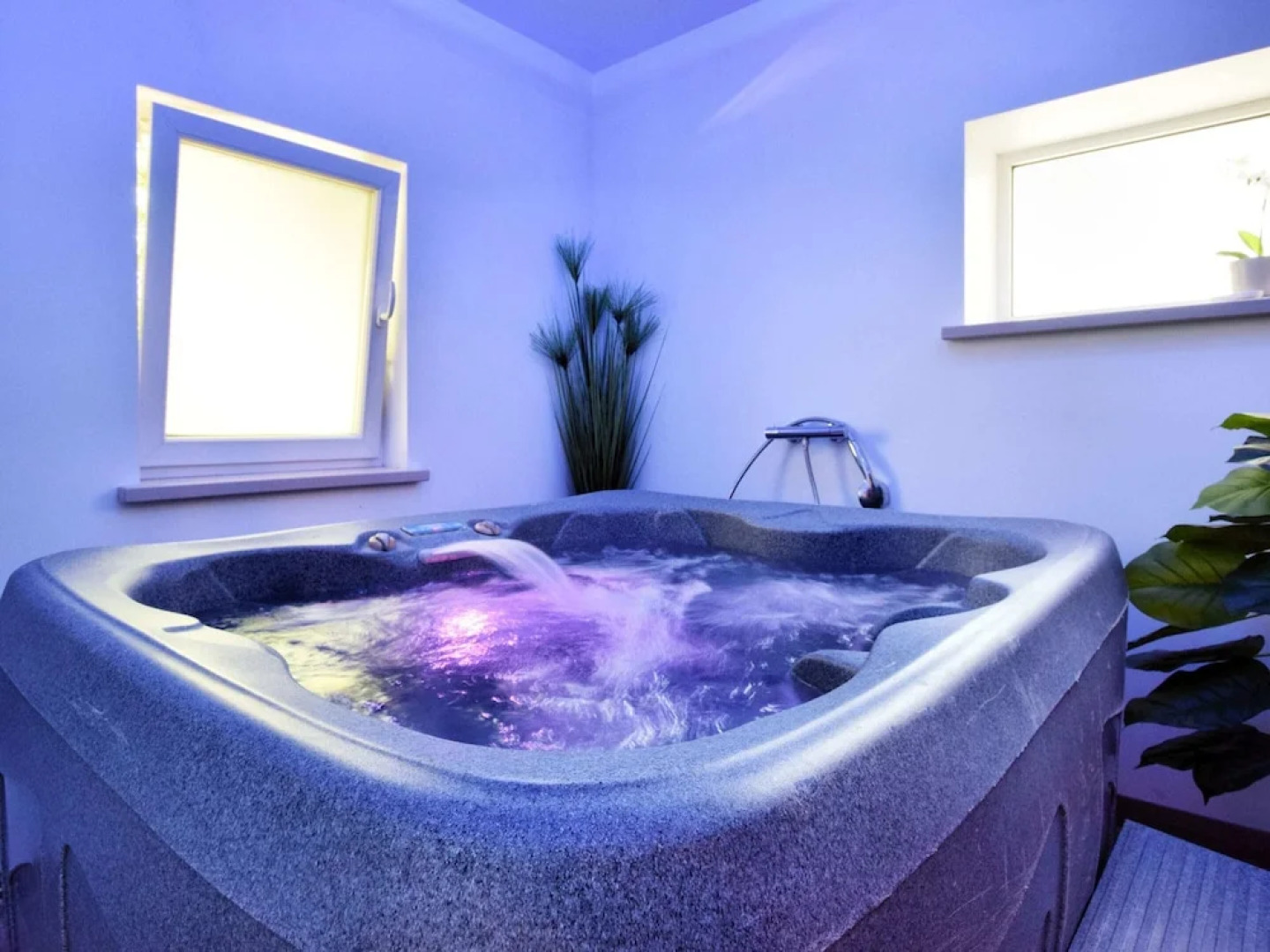 Retreat With Sauna & Games