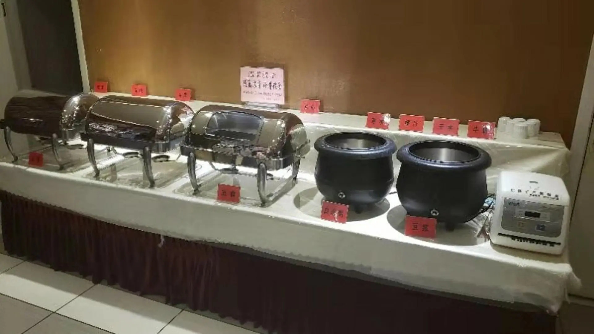 Home Inn Huaxuan Collection Hotel (Pingliang Xinmin Road Railway Station)