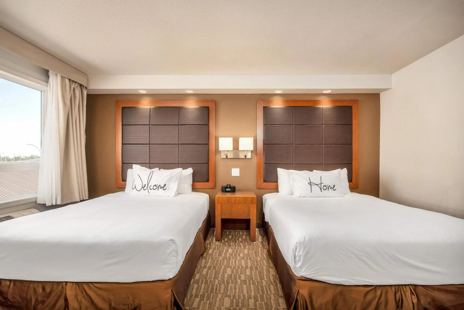 Home Inn & Suites Regina East